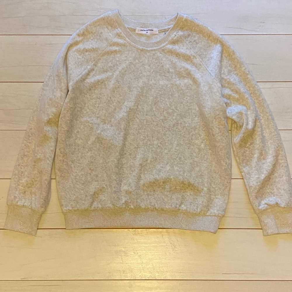 perfectwhitetee Cream Sweatshirt - Picture 4 of 14